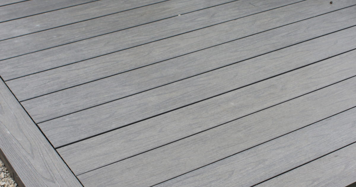 Woodgrain Composite Decking Boards UK | Free Samples - Piranha ...